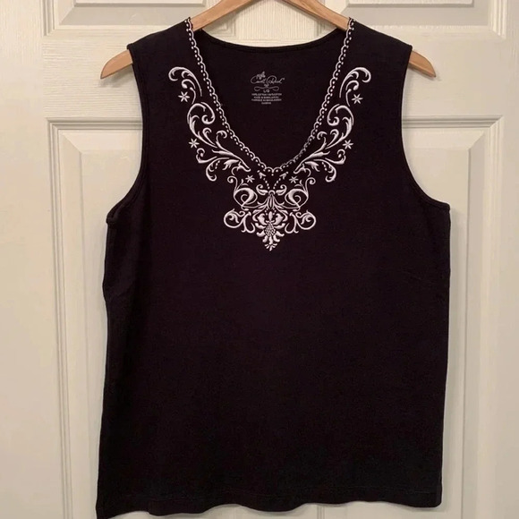 Carroll Reed  L - Picture 2 of 4